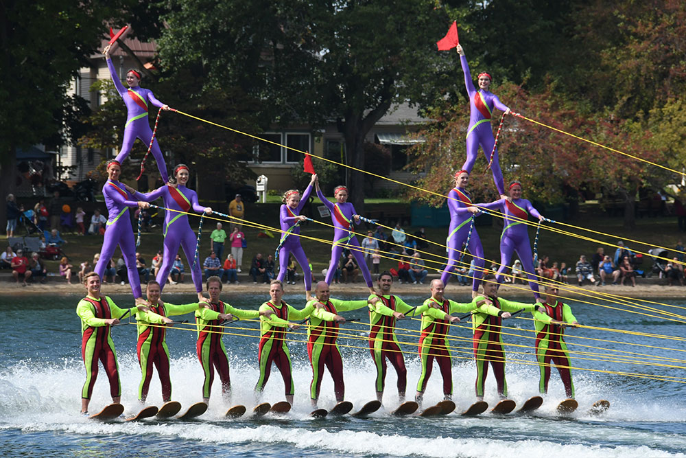 Chipewa Lake Water Ski Team Shows on Saturday and Sunday Ravenswood Chipewa Lake Water Ski Team Shows on Saturday and Sunday Ravenswood