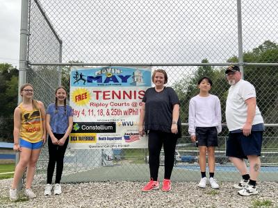 Image of tennis players at tennis court