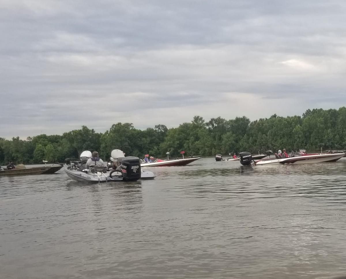 boats on ohio river